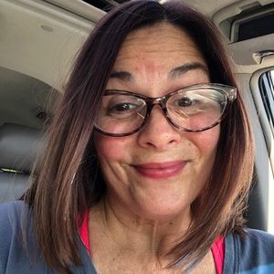 Meet your Posher, Pauline